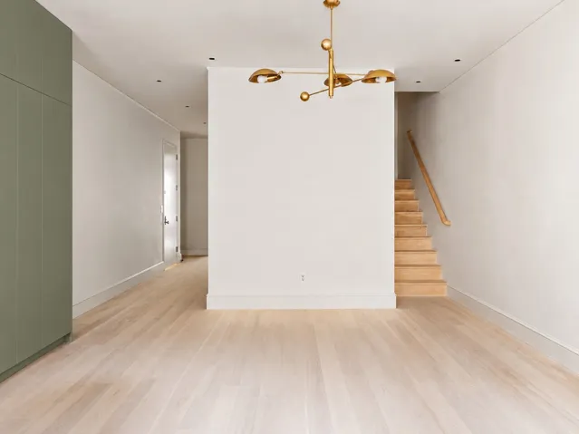 109 WILLOW Street, New York City, NY 11201
