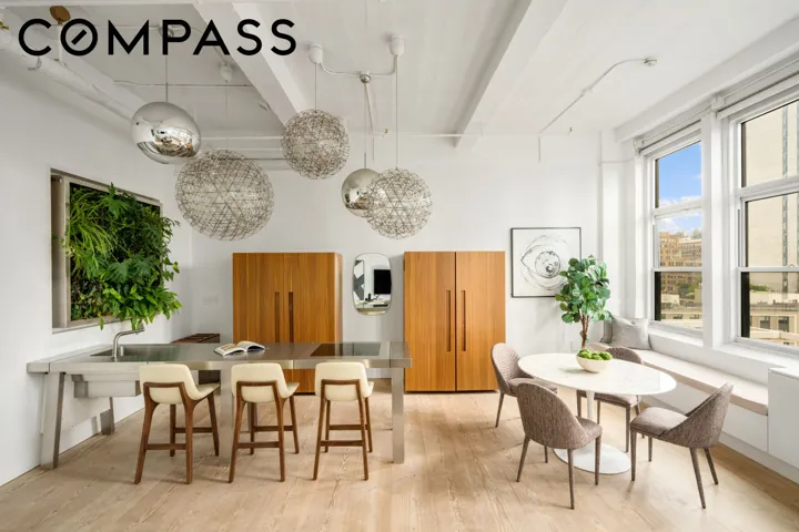 448 W 37th Street, New York City, NY 10018