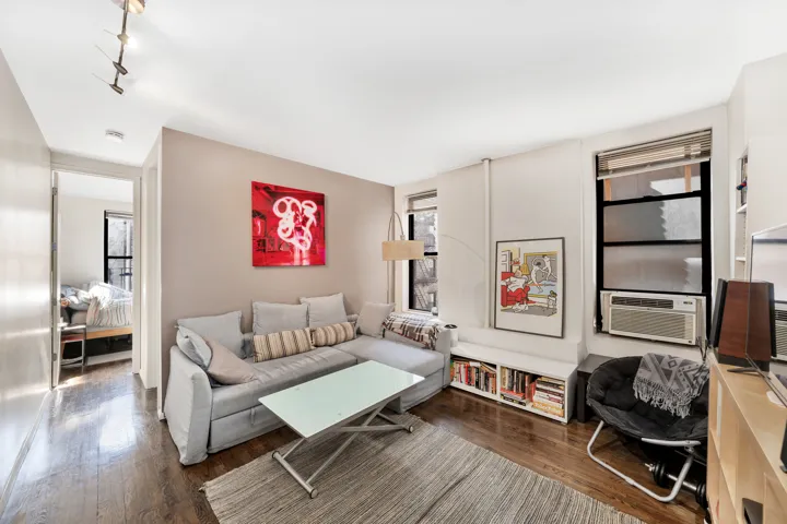 246 E 51ST Street, New York City, NY 10022
