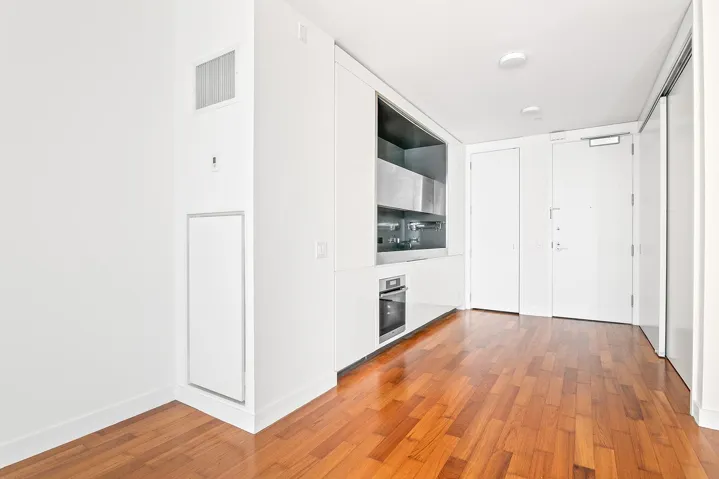 15 William Street, New York City, NY 10005
