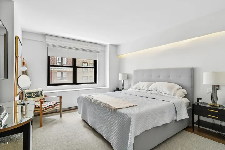 116 CENTRAL S Park, New York City, NY 10019