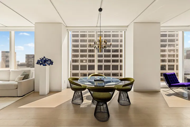 100 E 53RD Street, New York City, NY 10022