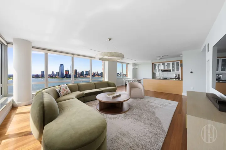 30 West Street, New York City, NY 10004