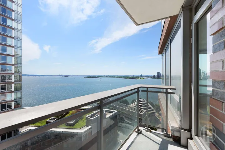 30 West Street, New York City, NY 10004