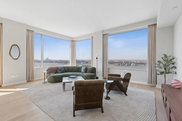 611 W 56th Street, New York City, NY 10019