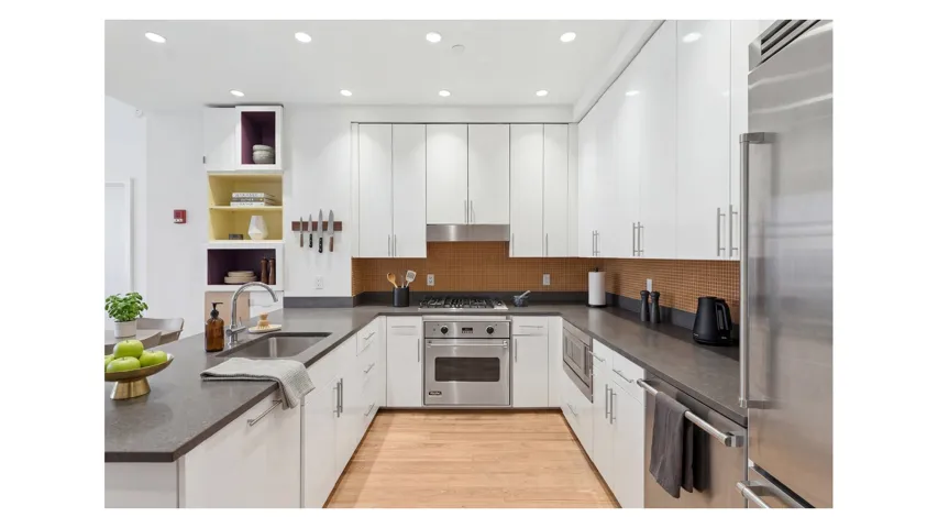 1 HANSON Place, New York City, NY 11217