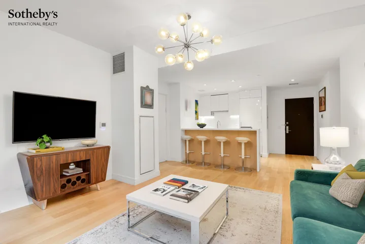 230 E 20th Street, New York City, NY 10003