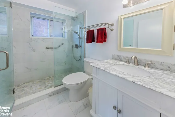 420 E 58TH Street, New York City, NY 10022