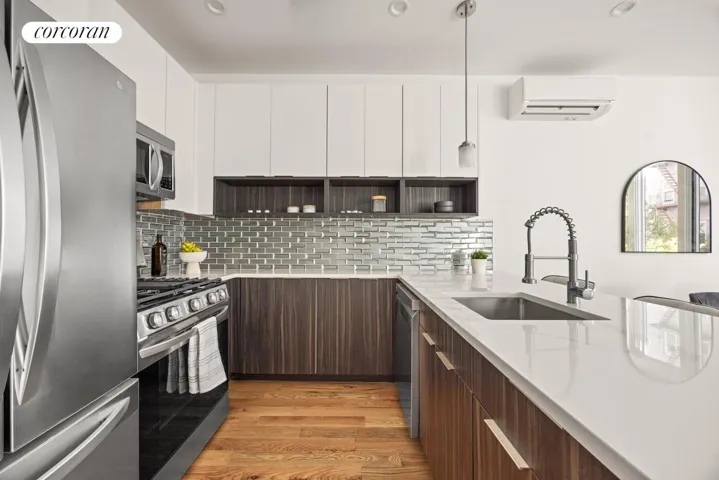 247 MOUNT HOPE Place, New York City, NY 10457