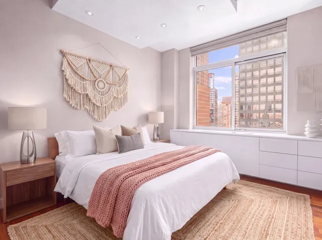 212 E 57TH Street, New York City, NY 10022