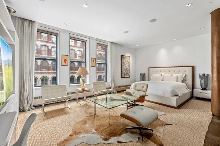 21 Astor Place, New York City, NY 10003