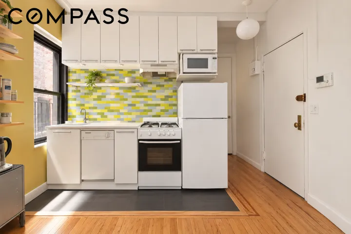 46 W 83rd Street, New York City, NY 10024