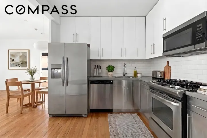 38 Delancey Street, New York City, NY 10002