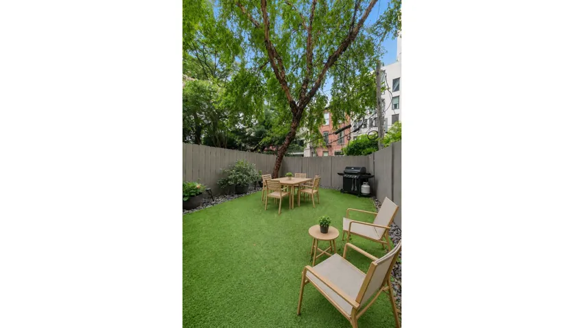 587 WARREN Street, New York City, NY 11217
