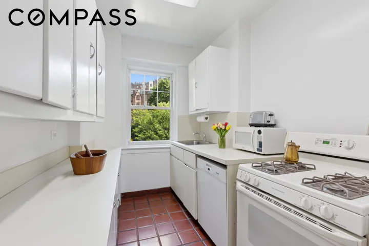 120 Cabrini Boulevard, New York City, NY 10033