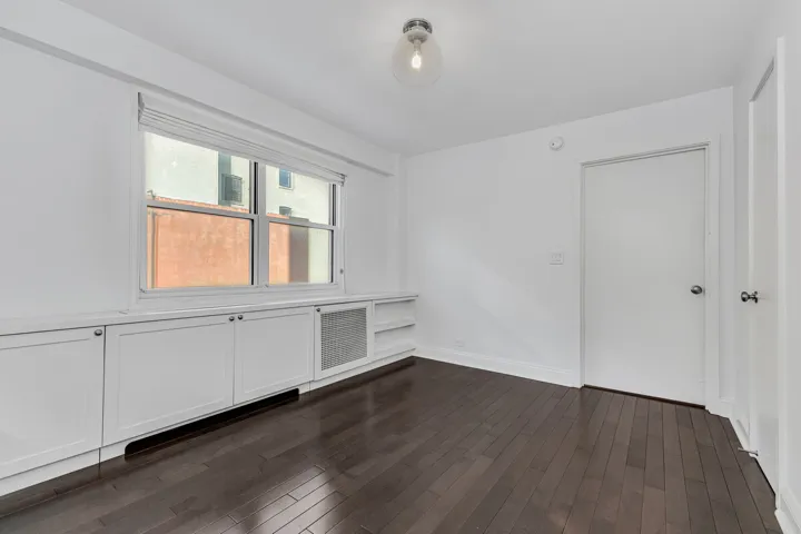 3 SHERIDAN Square, New York City, NY 10014