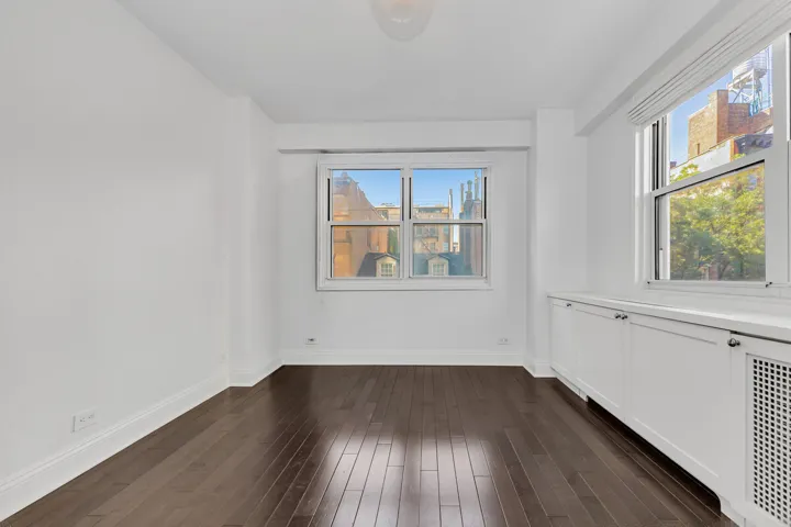 3 SHERIDAN Square, New York City, NY 10014