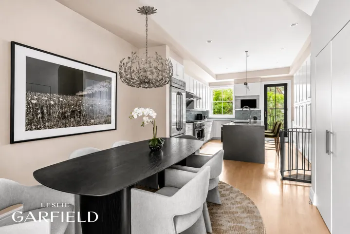 119 E 26TH Street, New York City, NY 10010