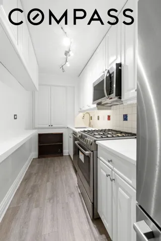 411 E 57th Street, New York City, NY 10022