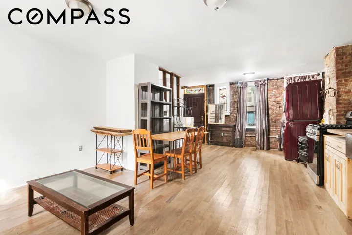 464 E New York Avenue, New York City, NY 11225