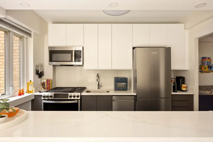 333 W 57TH Street, New York City, NY 10019