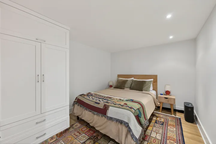 74 READE Street, New York City, NY 10007