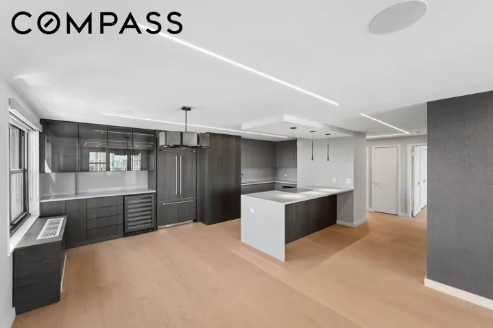 201 W 70th Street, New York City, NY 10023