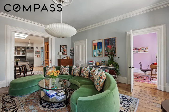 217 2nd Avenue, New York City, NY 10003