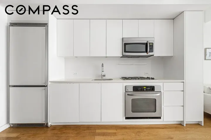 90 William Street, New York City, NY 10038