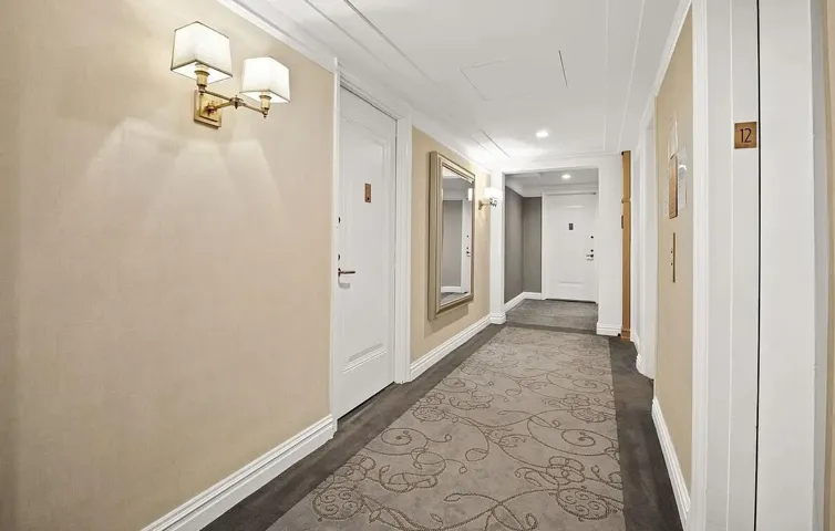 40 W 72ND Street, New York City, NY 10023