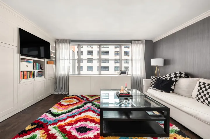 310 E 70th Street, New York City, NY 10021