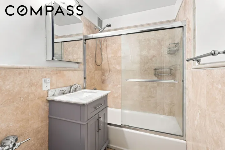 333 E 34th Street, New York City, NY 10016
