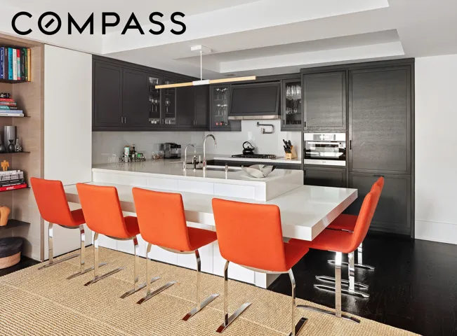 21 E 61st Street, New York City, NY 10065