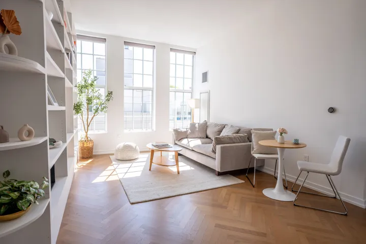 184 KENT Avenue, New York City, NY 11249