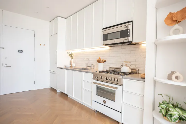 184 KENT Avenue, New York City, NY 11249