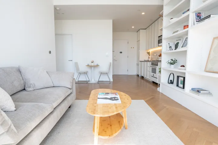 184 KENT Avenue, New York City, NY 11249