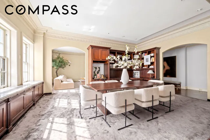 45 E 66th Street, New York City, NY 10065