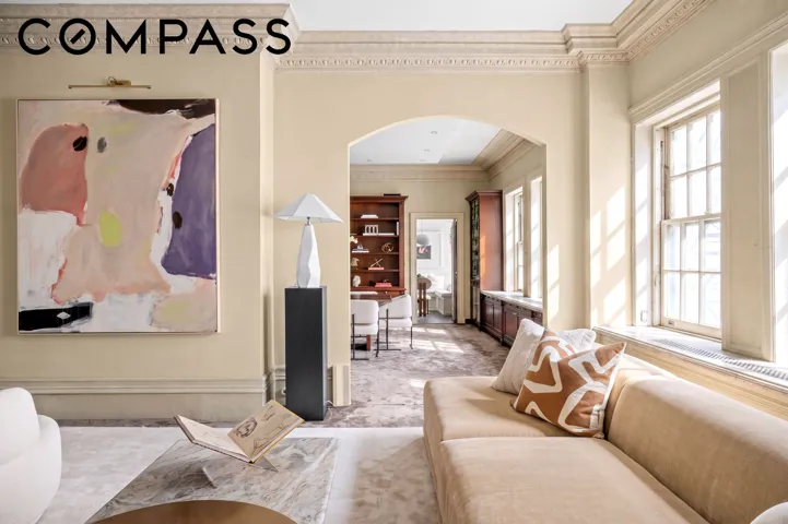 45 E 66th Street, New York City, NY 10065