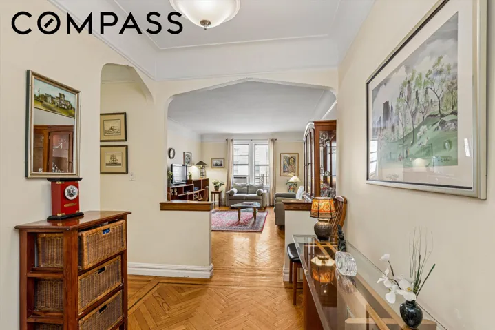 680 W 204th Street, New York City, NY 10034