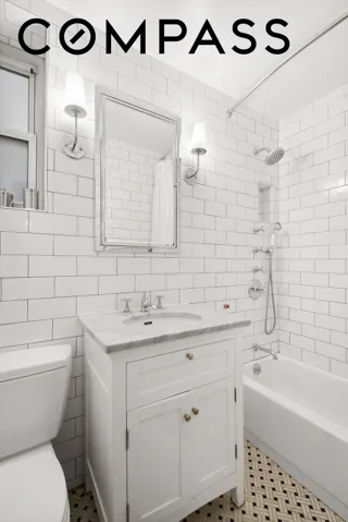 92 Horatio Street, New York City, NY 10014