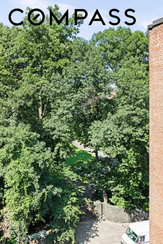 295 Bennett Avenue, New York City, NY 10040