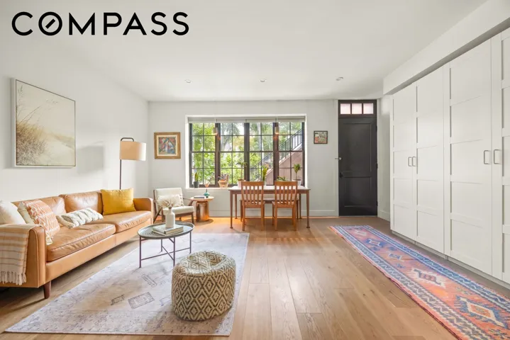 190 E 7th Street, New York City, NY 11218