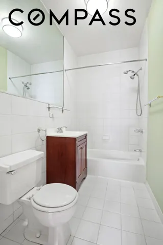 6 W 71st Street, New York City, NY 10023