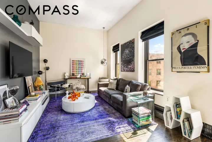 422 W 20th Street, New York City, NY 10011