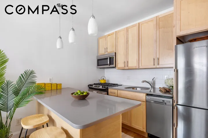 417 Hicks Street, New York City, NY 11201