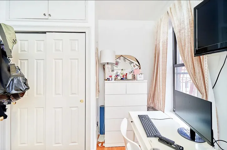 172 MULBERRY Street, New York City, NY 10013
