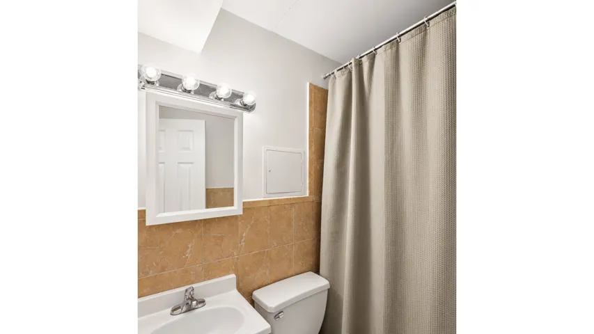 222 1ST Avenue, New York City, NY 10009