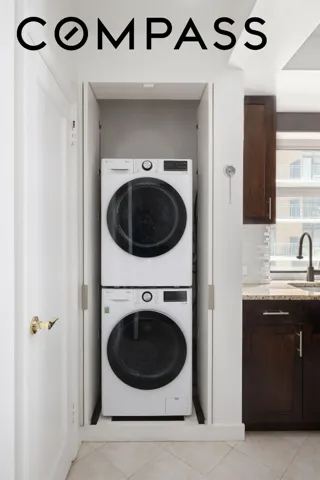 200 E 57th Street, New York City, NY 10022
