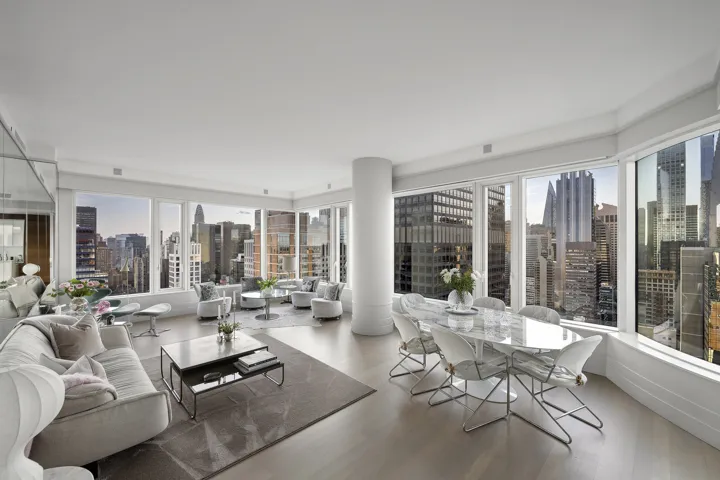 252 E 57TH Street, New York City, NY 10022