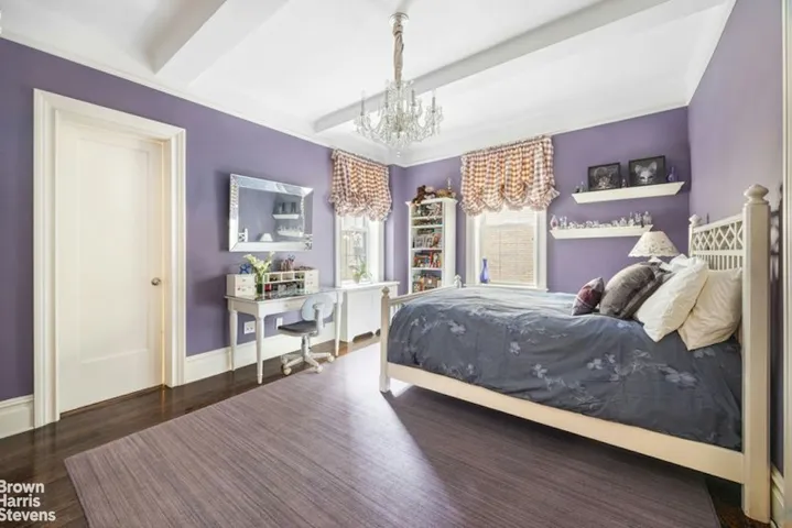 136 E 64TH Street, New York City, NY 10065